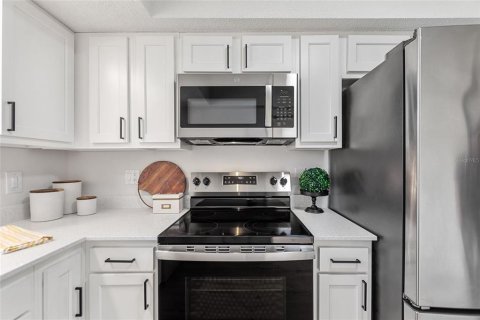 Condo in Venice, Florida, 2 bedrooms  № 1866640 - photo 6