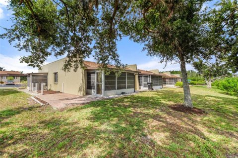 Condo in Venice, Florida, 2 bedrooms  № 1866640 - photo 28