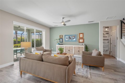 House in Bradenton, Florida 4 bedrooms, 265.61 sq.m. № 1549314 - photo 10