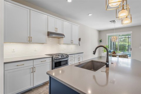 House in Bradenton, Florida 4 bedrooms, 265.61 sq.m. № 1549314 - photo 6
