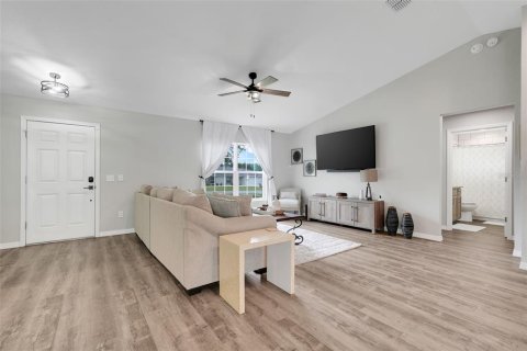 Casa en venta en Ocala, Florida, 3 dormitorios, 148.55 m2 № 1905764 - foto 9