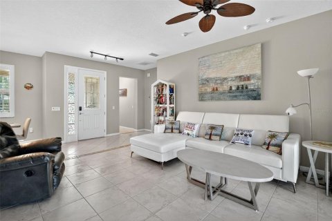 Casa en venta en Leesburg, Florida, 2 dormitorios, 205.41 m2 № 1915607 - foto 5