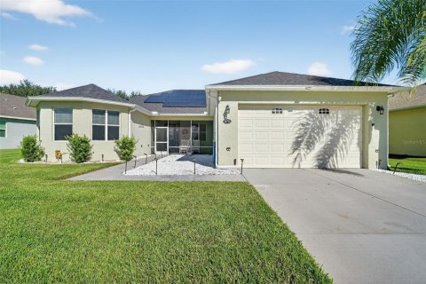 Casa en venta en Leesburg, Florida, 2 dormitorios, 205.41 m2 № 1915607 - foto 1