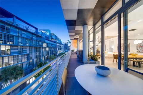 Copropriété à vendre à Miami, Floride: 3 chambres, 262.08 m2 № 1970927 - photo 27