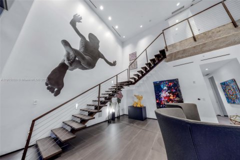 Copropriété à vendre à Miami, Floride: 3 chambres, 262.08 m2 № 1970927 - photo 8