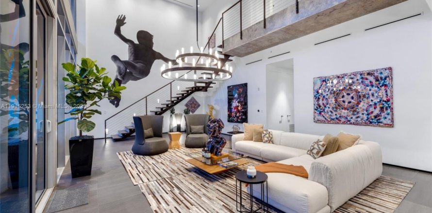 Condo à Miami, Floride, 3 chambres  № 1970927