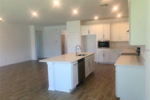 Villa ou maison à louer à Hudson, Floride: 4 chambres, 186.18 m2 № 2386319 - photo 7