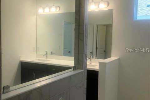 Villa ou maison à louer à Hudson, Floride: 4 chambres, 186.18 m2 № 2386319 - photo 24