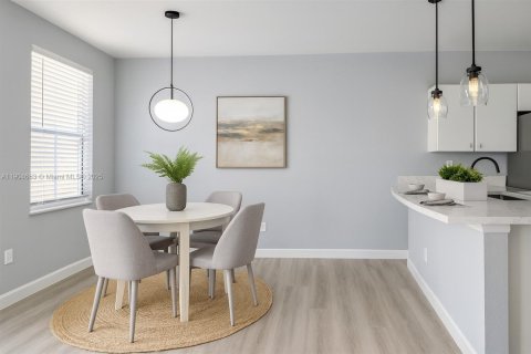 Condominio en alquiler en Miramar, Florida, 3 dormitorios, 134.24 m2 № 1956507 - foto 10