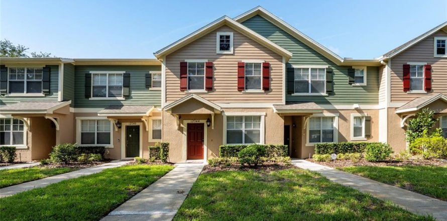 Adosado en Windermere, Florida 3 dormitorios, 127.18 m2 № 2258970