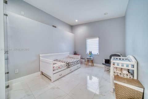 House in Cutler Bay, Florida 4 bedrooms, 195.75 sq.m. № 1986094 - photo 27
