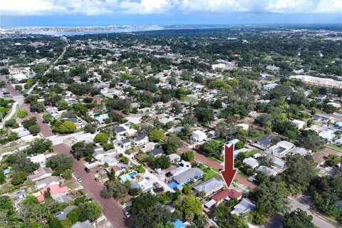 Villa ou maison à vendre à Saint Petersburg, Floride: 4 chambres, 143.81 m2 № 2287108 - photo 3