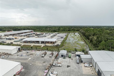 Immobilier commercial à louer à Wildwood, Floride: 46.45 m2 № 2419781 - photo 22