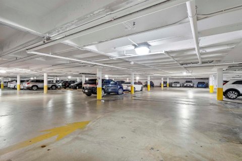 Condo in Lauderdale-by-the-Sea, Florida, 2 bedrooms  № 2432920 - photo 26
