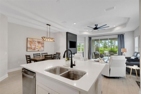 Villa ou maison à vendre à Parrish, Floride: 2 chambres, 141.68 m2 № 2198829 - photo 12