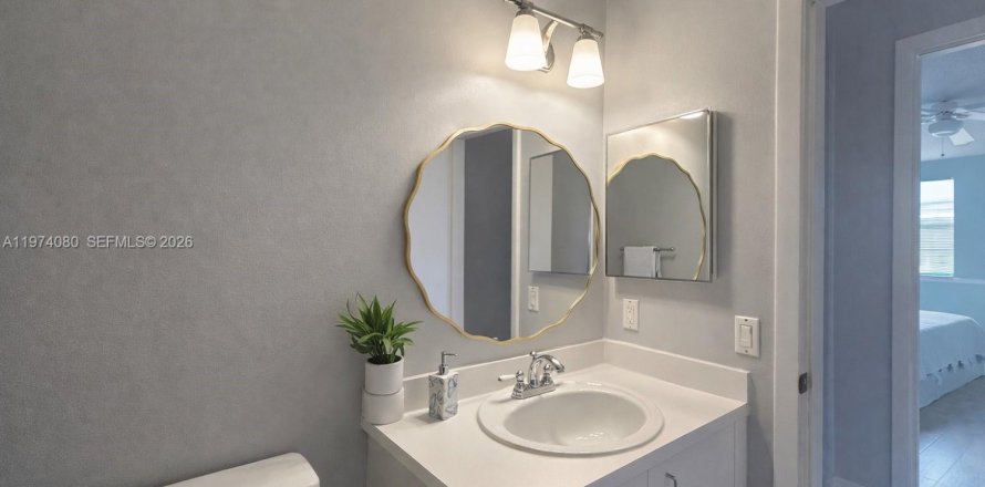 Touwnhouse à Miami, Floride 3 chambres, 152.17 m2 № 2033706