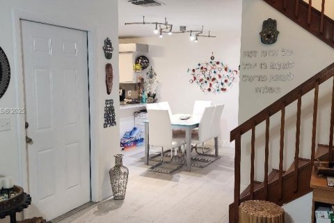 Touwnhouse à louer à Cooper City, Floride: 2 chambres, 117.43 m2 № 1927958 - photo 7