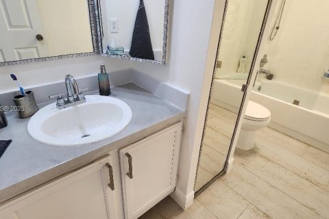 Touwnhouse à louer à Cooper City, Floride: 2 chambres, 117.43 m2 № 1927958 - photo 14