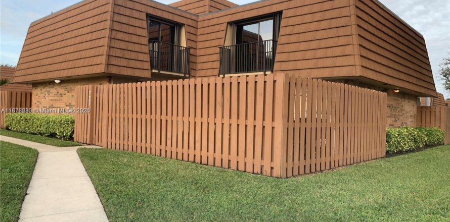 Touwnhouse à Cooper City, Floride 2 chambres, 117.43 m2 № 1927958