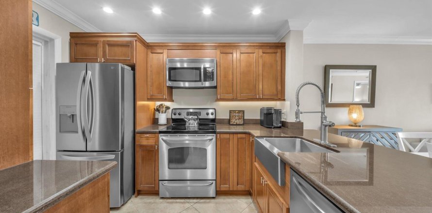 Condo à Lauderdale-by-the-Sea, Floride, 2 chambres № 2087457