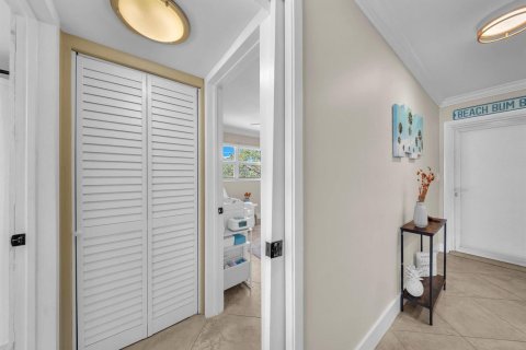 Copropriété à vendre à Lauderdale-by-the-Sea, Floride: 2 chambres, 85.47 m2 № 2087457 - photo 22