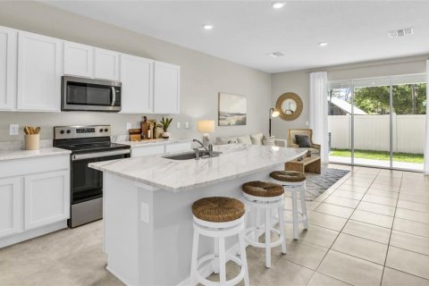 Townhouse in Sarasota, Florida 3 bedrooms, 155.43 sq.m. № 1792758 - photo 7