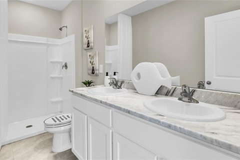 Townhouse in Sarasota, Florida 3 bedrooms, 155.43 sq.m. № 1792758 - photo 14