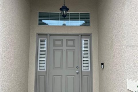 House in Lake Alfred, Florida 4 bedrooms, 187.66 sq.m. № 2109243 - photo 3