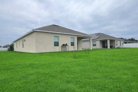 House in Lake Alfred, Florida 4 bedrooms, 187.66 sq.m. № 2109243 - photo 22