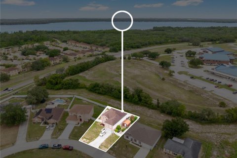 House in Kissimmee, Florida 4 bedrooms, 259.85 sq.m. № 2109750 - photo 29