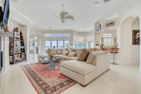 Купить виллу или дом в Орландо, Флорида 9 комнат, 630.81м2, № 2206193 - фото 13