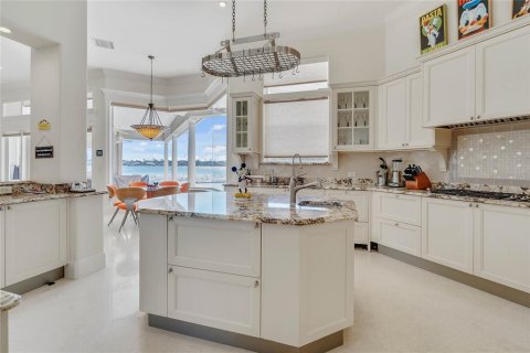 Купить виллу или дом в Орландо, Флорида 9 комнат, 630.81м2, № 2206193 - фото 14