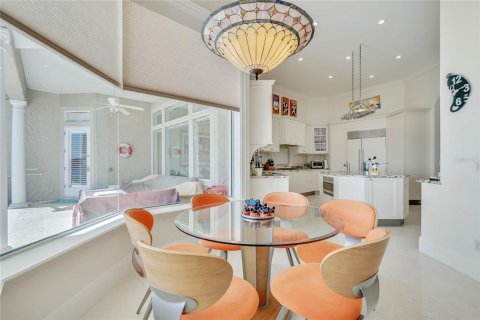 Купить виллу или дом в Орландо, Флорида 9 комнат, 630.81м2, № 2206193 - фото 19