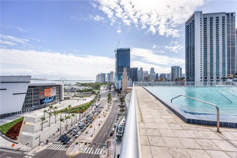 Copropriété à vendre à Miami, Floride: 2 chambres, 122.91 m2 № 2281666 - photo 18
