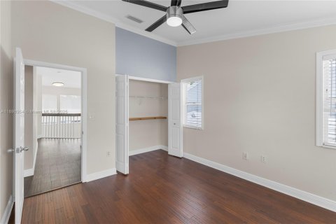 Touwnhouse à louer à Miami, Floride: 3 chambres, 167.87 m2 № 1943277 - photo 25