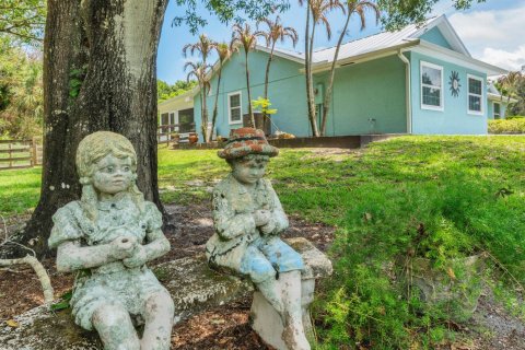 Villa ou maison à vendre à St. Lucie, Floride: 3 chambres, 189.71 m2 № 2077552 - photo 5