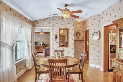 Villa ou maison à vendre à St. Lucie, Floride: 3 chambres, 189.71 m2 № 2077552 - photo 12