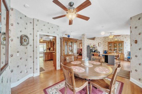 Villa ou maison à vendre à St. Lucie, Floride: 3 chambres, 189.71 m2 № 2077552 - photo 17