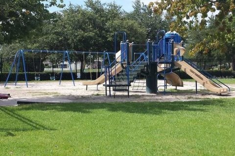 Townhouse in Bradenton, Florida 2 bedrooms, 107.02 sq.m. № 1391146 - photo 30