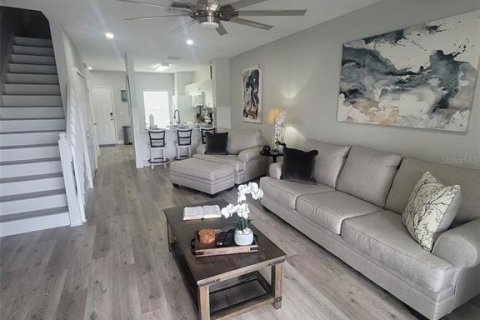 Townhouse in Bradenton, Florida 2 bedrooms, 107.02 sq.m. № 1391146 - photo 11