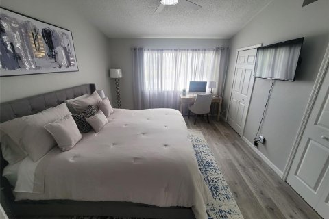 Townhouse in Bradenton, Florida 2 bedrooms, 107.02 sq.m. № 1391146 - photo 19