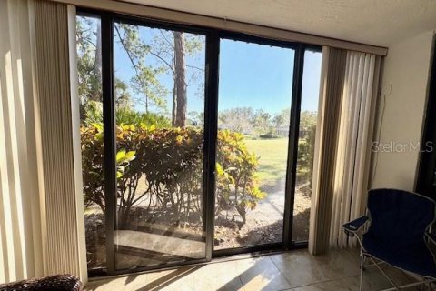 Condo in Sarasota, Florida, 2 bedrooms № 2145414 - photo 14