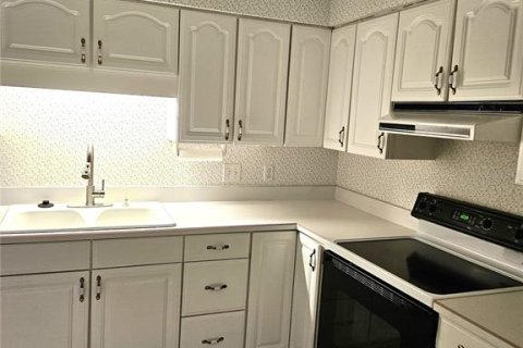 Купить виллу или дом в Орландо, Флорида 6 комнат, 158.86м2, № 2415182 - фото 8