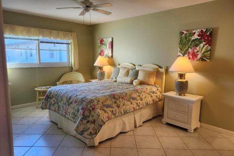 Condo in Boynton Beach, Florida, 1 bedroom № 2242231 - photo 11