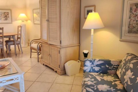 Condo in Boynton Beach, Florida, 1 bedroom № 2242231 - photo 9
