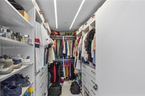 Copropriété à vendre à North Miami Beach, Floride: 2 chambres, 182.27 m2 № 1842404 - photo 19