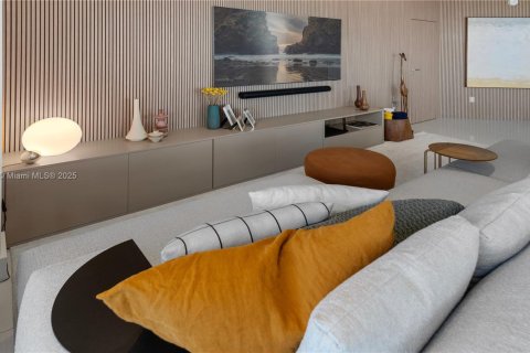 Copropriété à vendre à North Miami Beach, Floride: 2 chambres, 182.27 m2 № 1842404 - photo 6