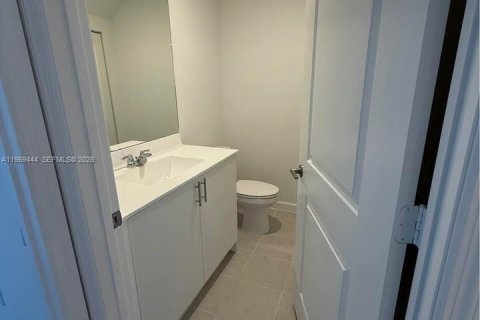 Touwnhouse à louer à Homestead, Floride: 3 chambres № 2017986 - photo 15