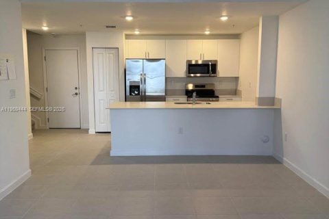 Touwnhouse à louer à Homestead, Floride: 3 chambres № 2017986 - photo 7