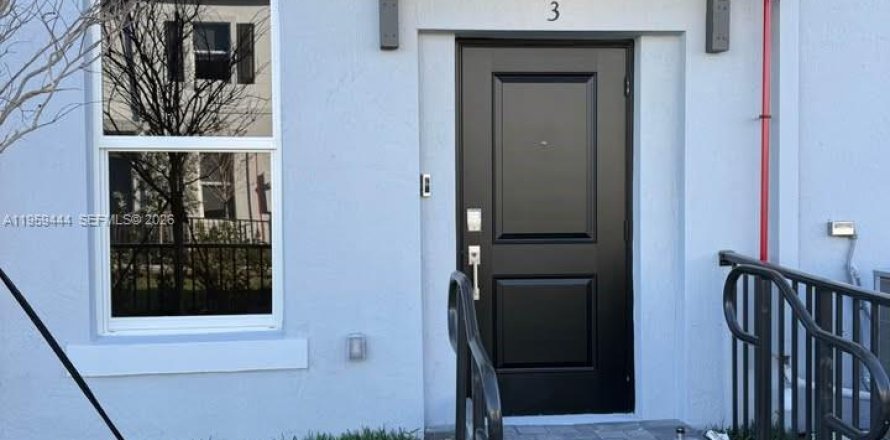 Touwnhouse à Homestead, Floride 3 chambres № 2017986